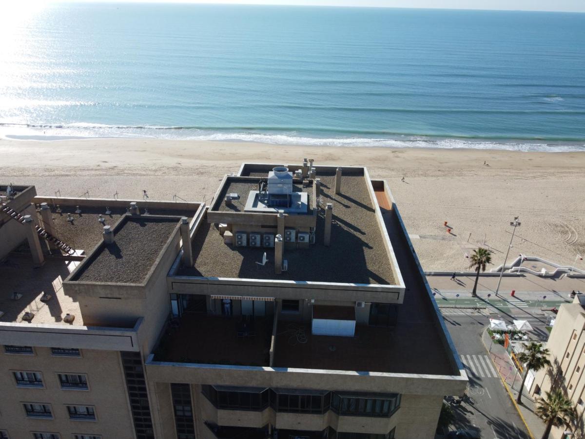 Atico Primera Linea De Playa. Cadiz Dış mekan fotoğraf